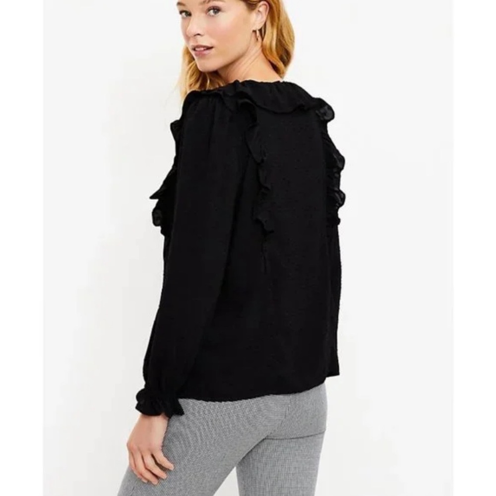 🖤Loft Ruffled Top (Size SP) - Picture 12 of 12